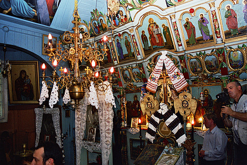 &copy; <a href='http://rtol.de' title='Dynamische Webseiten mit (X)HTML, PHP, MySQL und CSS für Ihren Internet-Auftritt' target='_blank'>Thiel-IT</a>
Orthodoxe Hochzeit
August 2002
Rumänienfotos