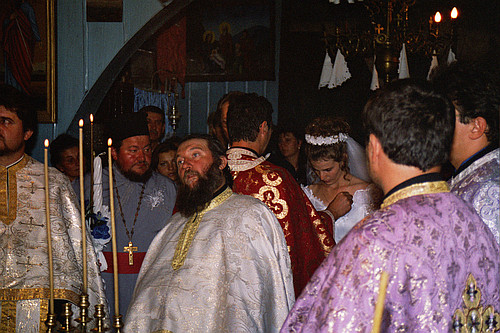 &copy; <a href='http://rtol.de' title='Dynamische Webseiten mit (X)HTML, PHP, MySQL und CSS für Ihren Internet-Auftritt' target='_blank'>Thiel-IT</a>
Orthodoxe Hochzeit
August 2002
Rumänienfotos