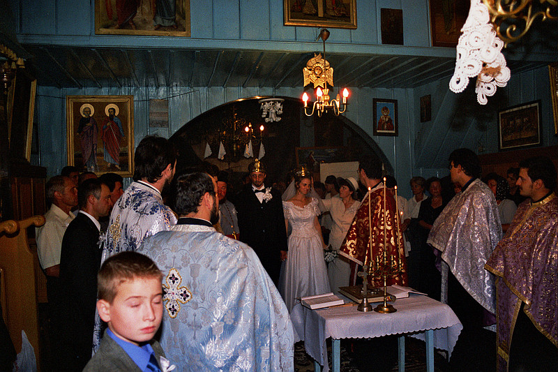 &copy; <a href='http://rtol.de' title='Dynamische Webseiten mit (X)HTML, PHP, MySQL und CSS für Ihren Internet-Auftritt' target='_blank'>Thiel-IT</a>
Orthodoxe Hochzeit
August 2002
Rumänienfotos