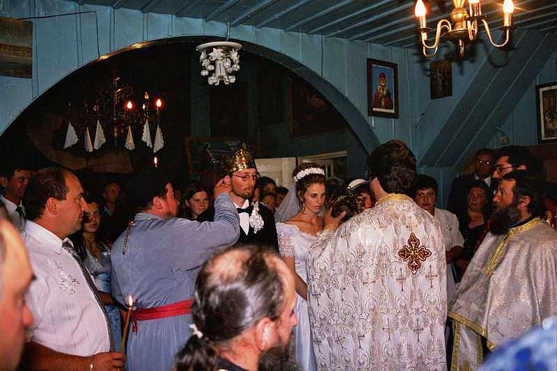 &copy; <a href='http://rtol.de' title='Dynamische Webseiten mit (X)HTML, PHP, MySQL und CSS für Ihren Internet-Auftritt' target='_blank'>Thiel-IT</a>
Orthodoxe Hochzeit
August 2002
Rumänienfotos
