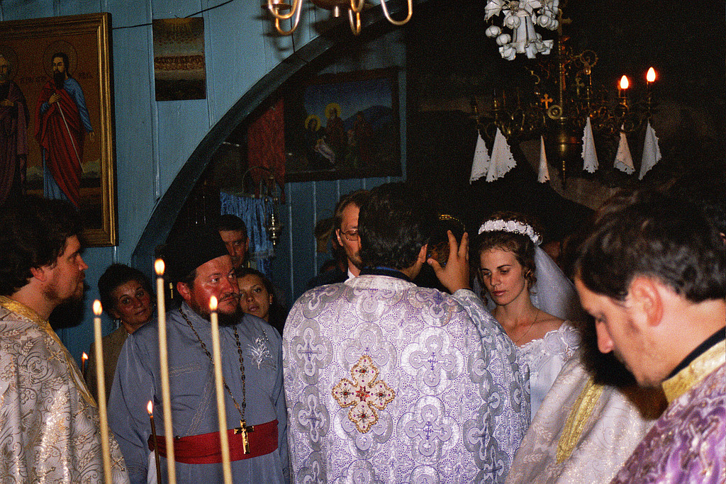 &copy; <a href='http://rtol.de' title='Dynamische Webseiten mit (X)HTML, PHP, MySQL und CSS für Ihren Internet-Auftritt' target='_blank'>Thiel-IT</a>
Orthodoxe Hochzeit
August 2002
Rumänienfotos