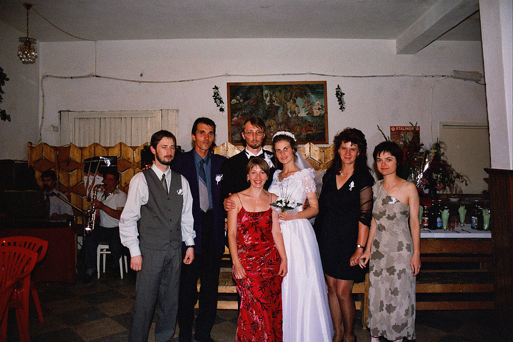 &copy; <a href='http://rtol.de' title='Dynamische Webseiten mit (X)HTML, PHP, MySQL und CSS für Ihren Internet-Auftritt' target='_blank'>Thiel-IT</a>
Orthodoxe Hochzeit
August 2002
Rumänienfotos