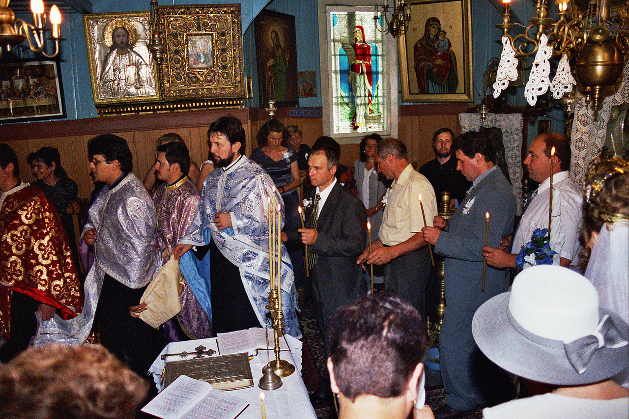 &copy; <a href='http://rtol.de' title='Dynamische Webseiten mit (X)HTML, PHP, MySQL und CSS für Ihren Internet-Auftritt' target='_blank'>Thiel-IT</a>
Orthodoxe Hochzeit
August 2002
Rumänienfotos