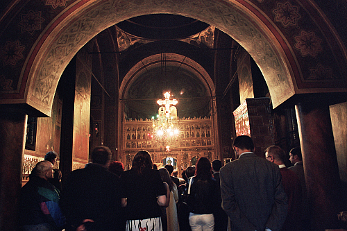 &copy; R.Thiel
Kirche (Biserica)
Hochzeit in Sinaia/Buşteni/Bucegi
Rumänienfotos